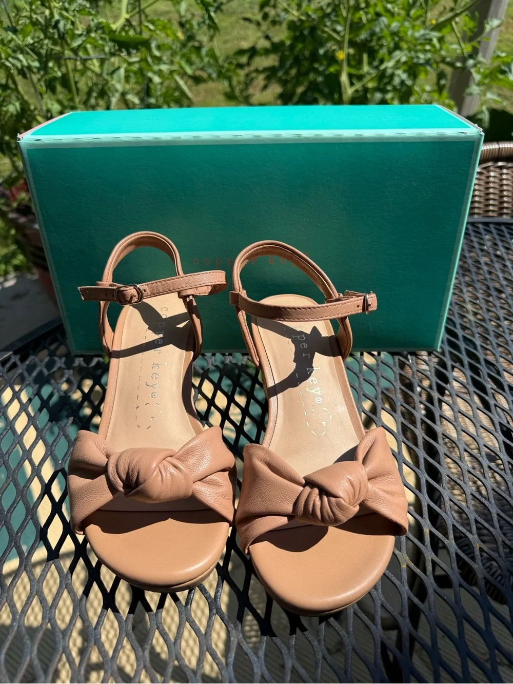 Copper Key Tan Knot Detail Wedge Sandals Girls Size 1